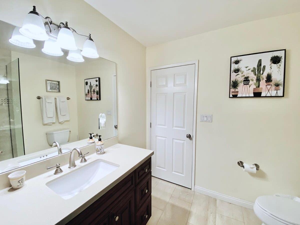 Palm Villa Disneyland Pool 4 Bedroom 3 Bath Hottub Anaheim Luaran gambar